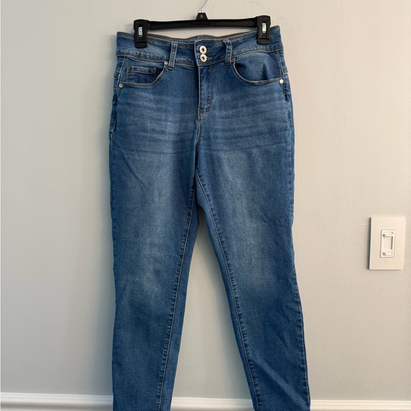High Rise Blue Women's Jeans - Picture 1 of 3